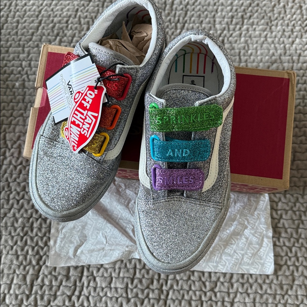 VANS - Flour Shop by Amirah Kassem Sneakers - Limited Editions